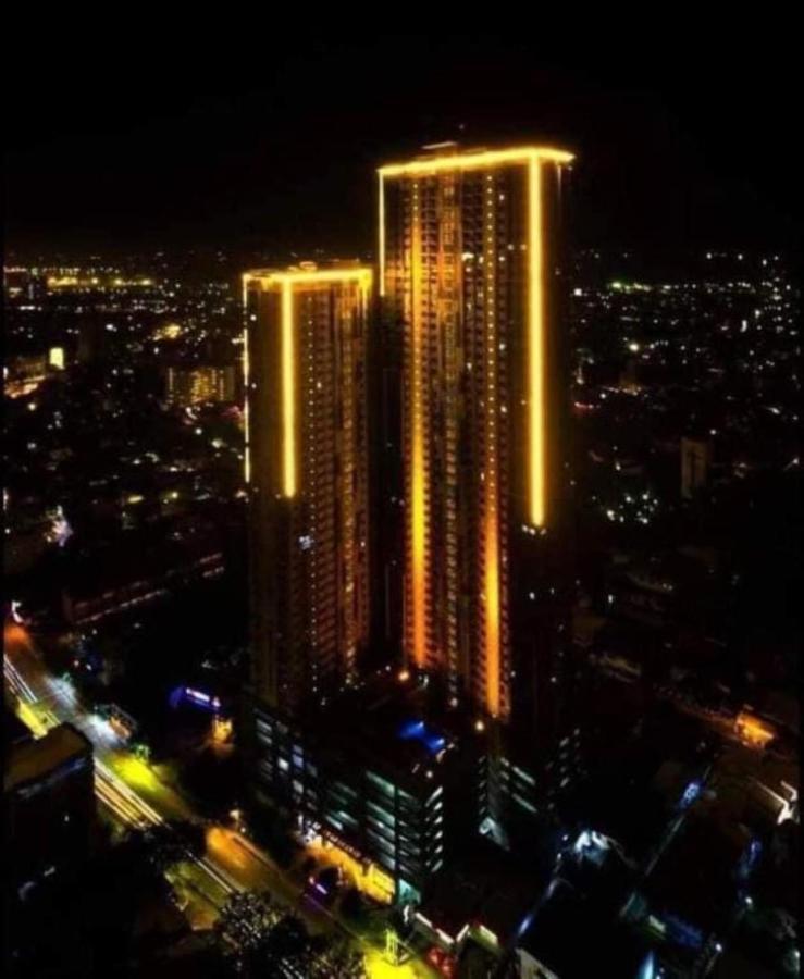 Ferienwohnung Horizon 101 A2 Shortwalk Robinson Mall Mango Square Bar Cebu Stadt Exterior foto